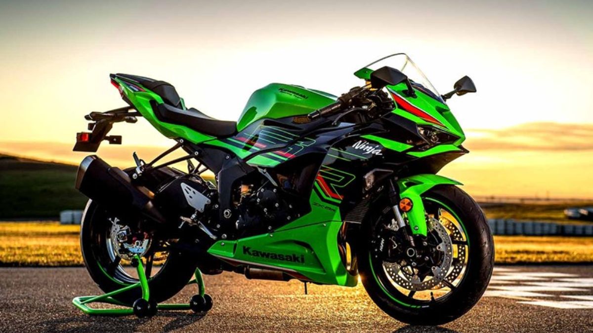 Kawasaki Ninja ZX-6R Launch Date in India: Kawasaki Ninja ZX-6R कहर बरसाने को है तैयार, 636cc इंजन के साथ मिलेंगे कमाल के फीचर्स