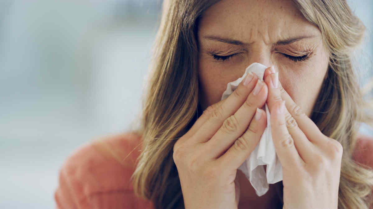 sneezing covid19 symptom